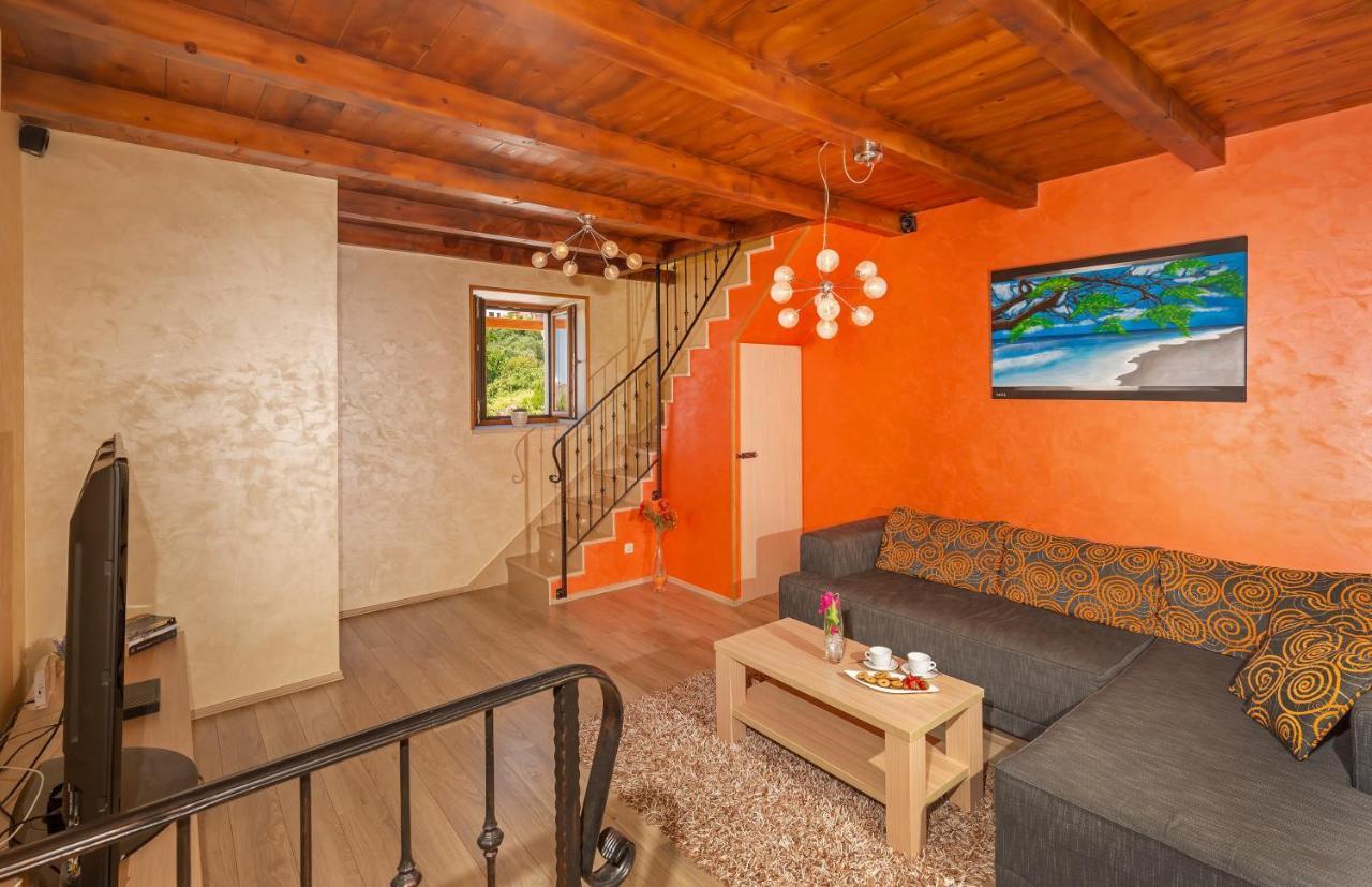 Holiday Home Ana'S Paradise Млини Екстер'єр фото