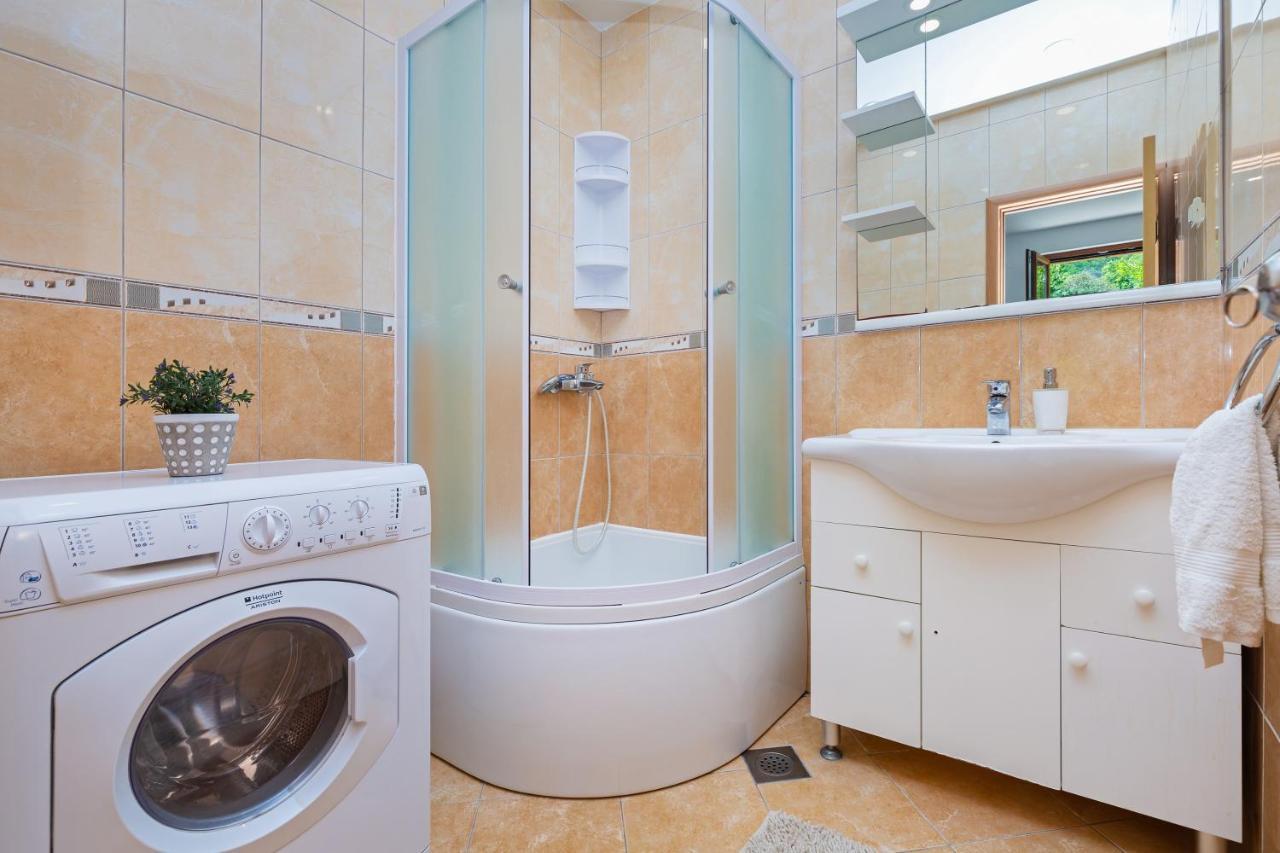 Holiday Home Ana'S Paradise Млини Екстер'єр фото
